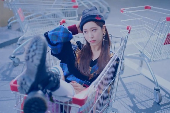 Source: https://0.soompi.io/wp-content/uploads/2017/01/11071947/i-cha-yoon-ji2.jpg