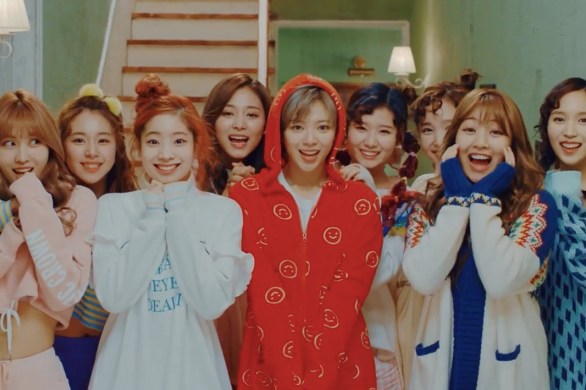 Source: https://0.soompi.io/wp-content/uploads/2017/02/16070312/twice-knock-knock-mv-teaser.jpg