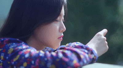 aroundyou_hyunjin_gif