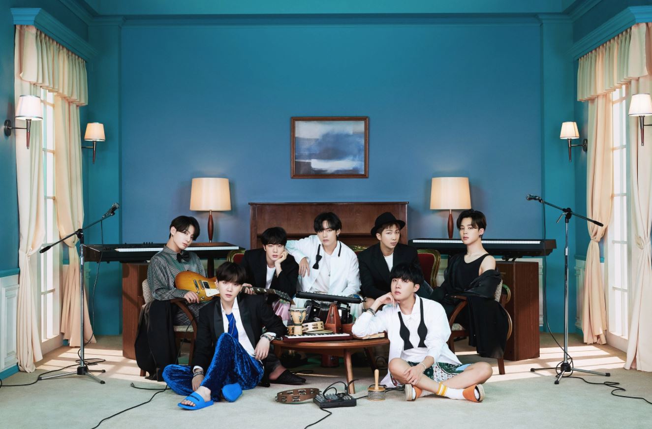 アイドル BTS BE Interview Photobook Being Album Review] BE (5th Studio Album) – BTS – KPOPREVIEWED