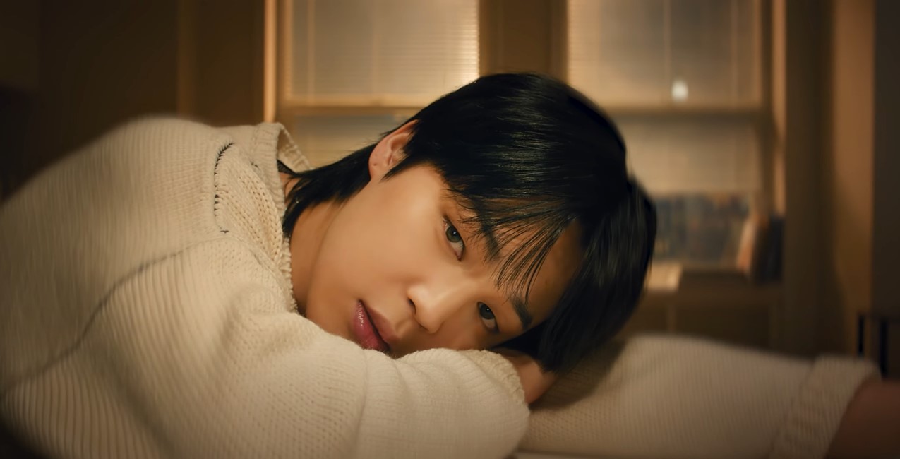 Review] Like Crazy – Jimin (BTS) – KPOPREVIEWED