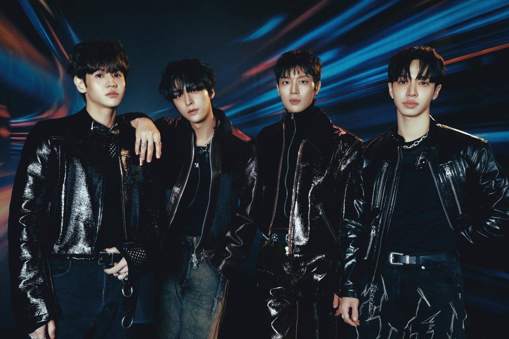 [Album Review] From Real to Surreal (6th Mini Album) – HIGHLIGHT ...