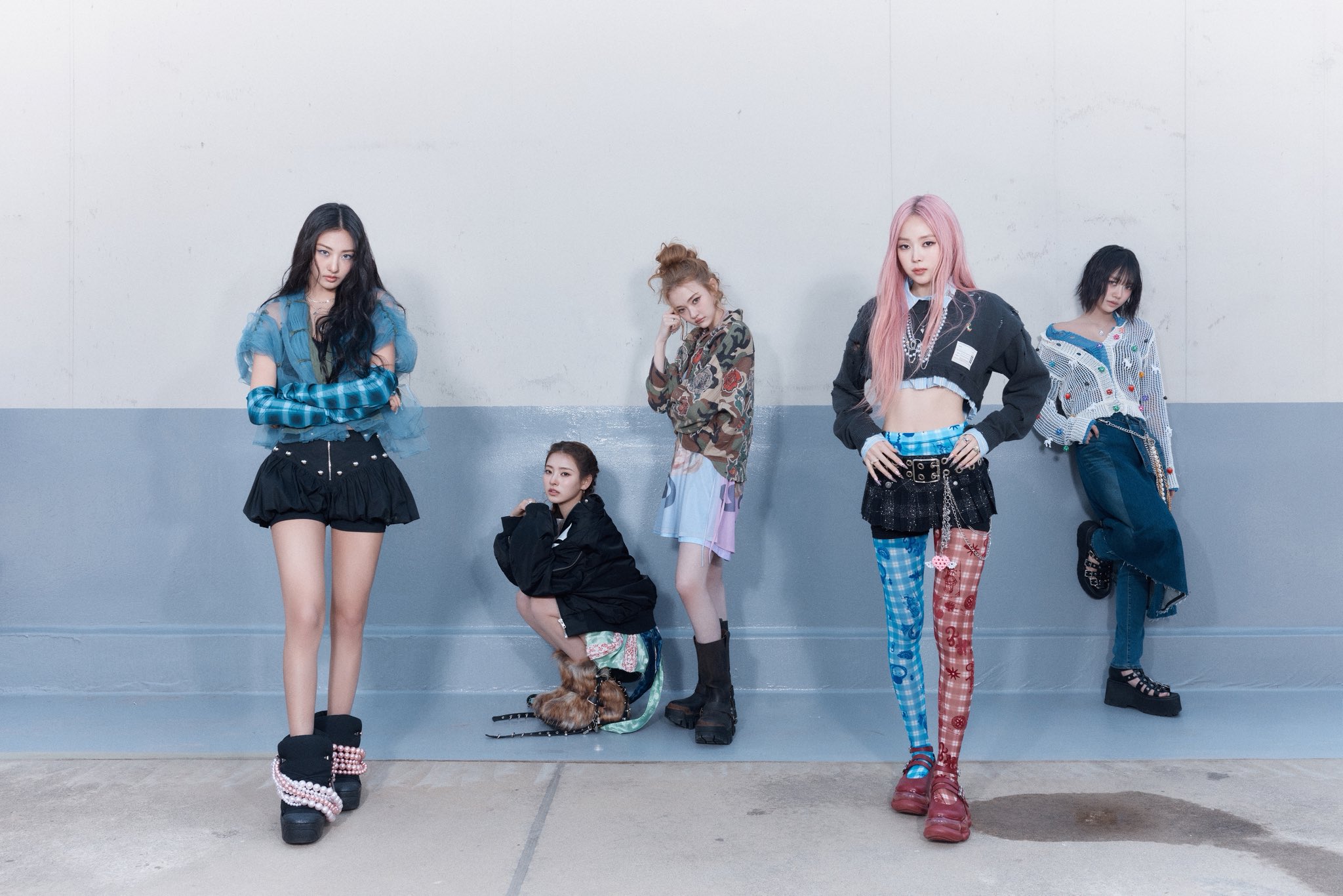 [Album Review] MY EYES OPEN VVIDE (1st Mini Album) – MEOVV